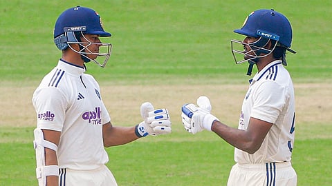 IND vs WI Test : ऐतिहासिक भागीदारी! जैस्वाल-सुदर्शन जोडीने रचला विक्रम; डावखुऱ्या फलंदाजांच्या यादीत मिळवले महत्त्वाचे स्थान