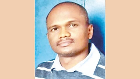 Headmaster Ended Life