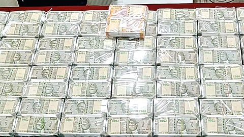 Fake currency racket