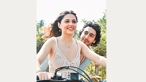 Saiyara Movie, Ahan Anit Couple