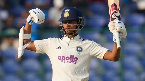 Yashasvi Jaiswal ICC Rankings : यशस्वी जैस्वालची पुन्हा टॉप 5 मध्ये झेप! क्रमवारीतील ‘या’ दोन खेळाडूंना फटका