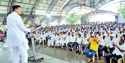 Ramraje Naik Nimbalkar | तुमच्यासाठी तुरुंगात जाऊ, तुम्ही मागे हटू नका : आ. रामराजेंचे आवाहन