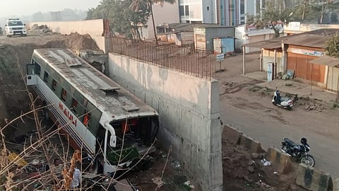Karad Accident