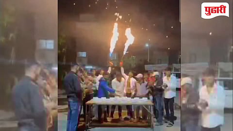 पवननगर परिसरात भर रस्त्यावर केक कापून वाढदिवस साजरा करणाऱ्या तरुणांची पोलिसांनी चांगलीच खबर घेतली