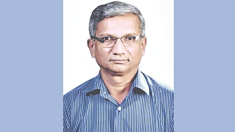 Dr. Madhukar Bachulkar