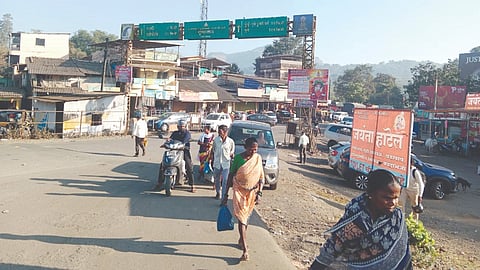 Wakan Naka traffic problem