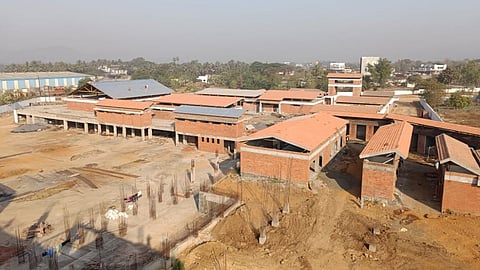 Warli art gallery project delay