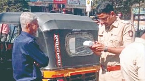 Satara auto rickshaw fine