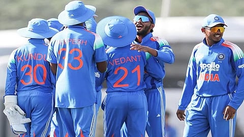 U-19 Asia Cup : भारताची धमाकेदार विजयी सलामी..! UAE ला २३४ धावांनी चिरडले, वैभव सूर्यवंशीचं 'महा-तांडव'