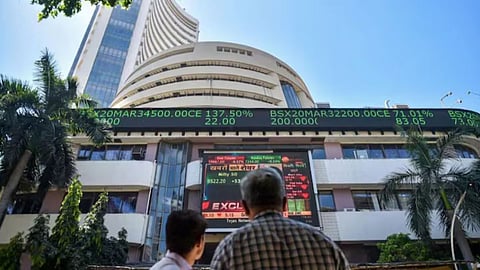 Stock Market : शेअर बाजाराला १५ दिवसांची सुट्टी! NSE ने जाहीर केली ‘हॉलिडे’ लिस्ट; गुंतवणुकीचे गणित आताच जुळवा