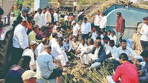 Swabhimani Shetkari Sanghatana protest