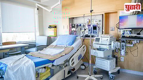 Hospital Treatment Bed