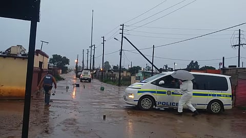 Mass Shooting : दक्षिण आफ्रिकेत माथेफिरूचा अंदाधुंद गोळीबार; १० ठार, अनेक जखमी