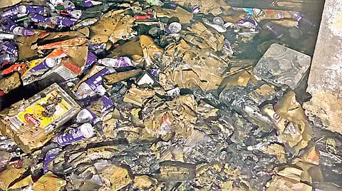 Laxmipuri godown fire