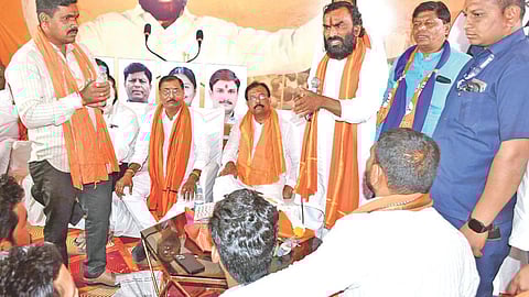 Nanded Shiv Sena Internal Dispute