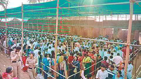 Ganpatipule Angarki Chaturthi : गणपतीपुळे येथे 70 हजार भाविकांनी घेतले ‘श्रीं’चे दर्शन