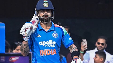 Virat Kohli : ‘किंग कोहली’च्या निशाण्यावर आणखी एक ‘माईलस्टोन’..! अवघ्या 25 धावा दूर