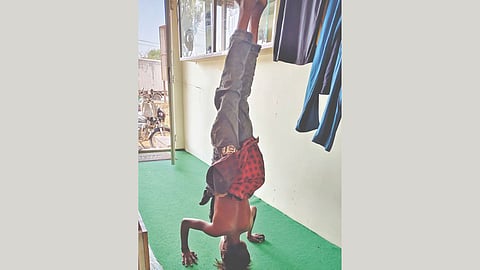 Sugarcane cutter labourer family