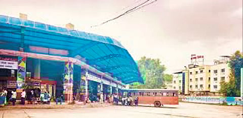 Karad bus stand