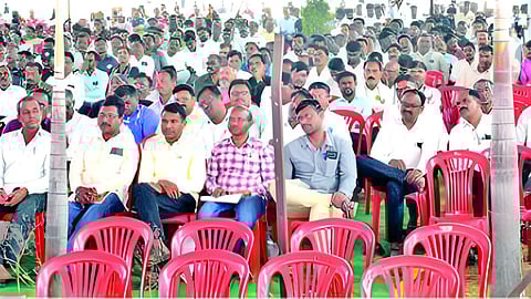 Nanded News : निवडणूक प्रशिक्षणास ५४ अधिकाऱ्यांची दांडी