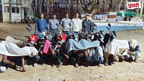 Sindewahi Gambling Den Raid