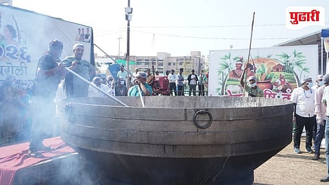 Gadchiroli News | जागतिक विक्रम: विष्णू मनोहर यांनी गडचिरोलीच्या कृषी कुंभात तयार केला ११११ किलोचा नाचणी शिरा!