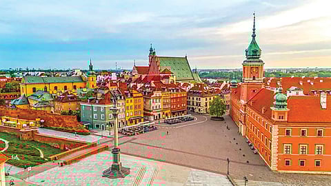 Warsaw city reconstruction