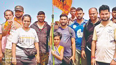 Sonsogor mountain climbing