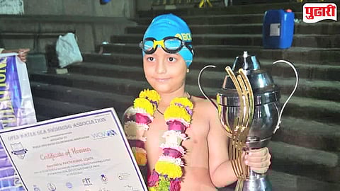 Kalyan News : कल्याणच्या ७ वर्षीय पार्थ सोरतेची अरबी समुद्रावर स्वारी! अटल सेतू ते गेटवे ऑफ इंडिया १७ किमी अंतर पोहून केले पार