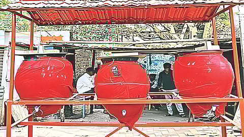 summer water stalls tradition