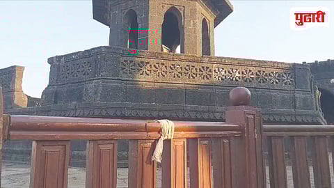 Raigad fort Shivsamadhi