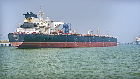 Hormuz oil tanker |