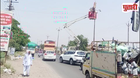 Illegal Cables Hoardings Action