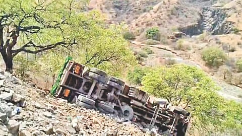 Dharur Ghat accident