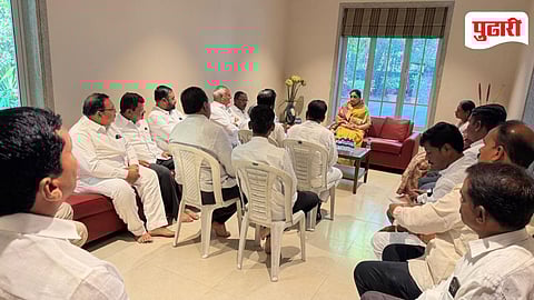 Sunetra Pawar Farmers Meeting: काटेवाडीत नुकसानग्रस्त शेतकऱ्यांची सुनेत्रा पवार यांच्याशी भेट; तातडीच्या मदतीचे आश्वासन