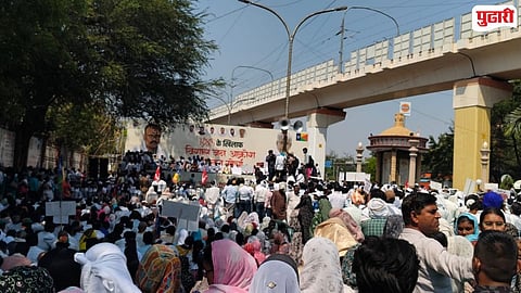 Jan Akrosh Morcha on RSS Headquarters