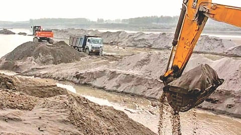 Gevrai illegal sand mining