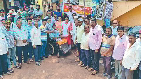 Belgaum News: तुरमुरी ग्रामपंचायतीला घेराव