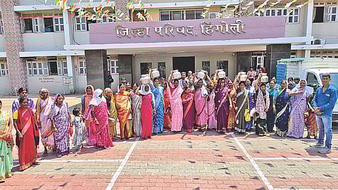 Hingoli Women protest