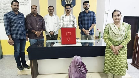 Kej bus stand theft case