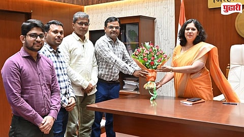 Vasumana Pant takes charge Chandrapur Collector