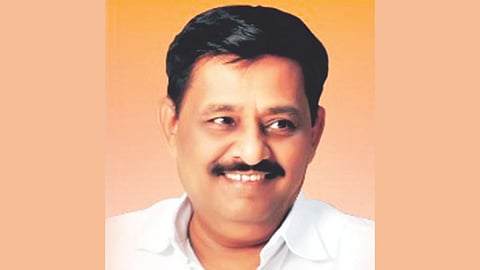 Solapur News: होटगी - मद्रे रस्त्याप्रश्नी आ. देशमुखांचे जिल्हाधिकाऱ्यांना पत्र