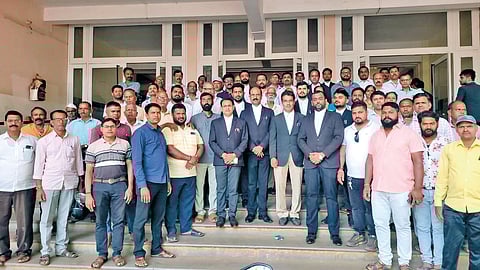 Karnataka police: कर्नाटकी पोलिसांना दणका