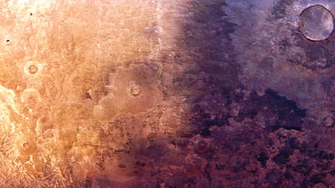 Mars black spot growth mystery |