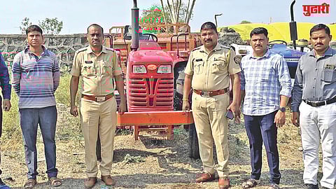 Jalna illegal sand transport