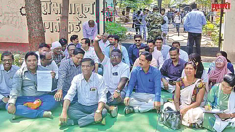 Parbhani government strike