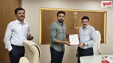 MLA Suhas Babar, Textile Minister Sanjay Savkare