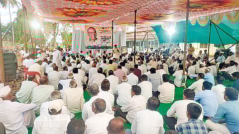 Sangli: वैभव नायकवडींच्या राजीनाम्याशिवाय माघार नाही