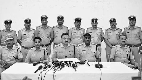 Vijapur police seizure