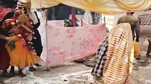 Wedding fire test tradition |